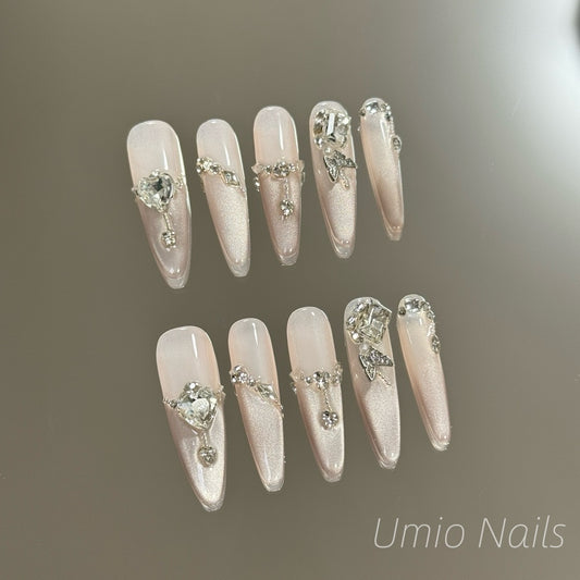 Dancing In The Moonlight